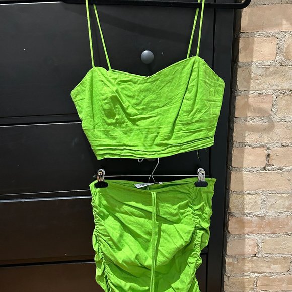 Green Matching Set - Picture 3 of 3